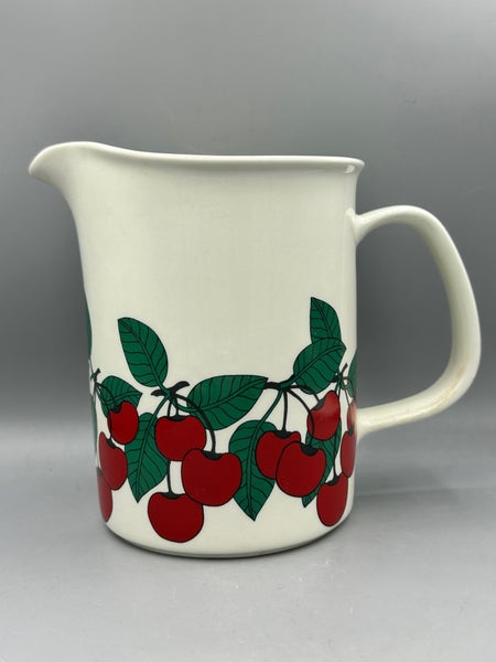 Arabia, Kirsikka, Kannu